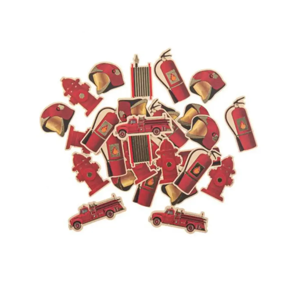 100 confettis pompier papier kraft rouge et or de 2,5 à 4,5cm