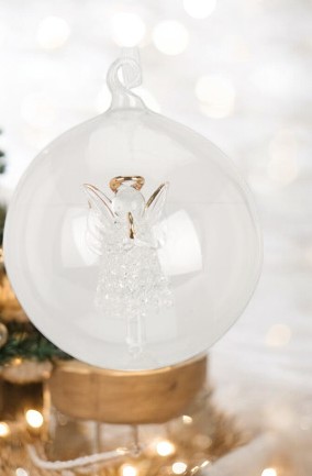 Boule de noël ange prie