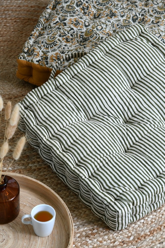 Soleia coussin sol 40x40x8vert 