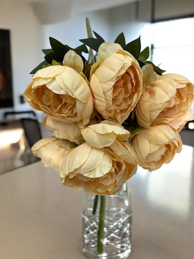 Bouquet de pivoines jaunes