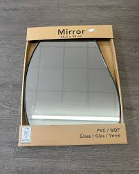 Mirroir 47x35x1.5cm modele c
