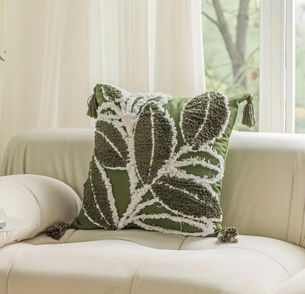 Coussin brodé feuilles vert  45x45 