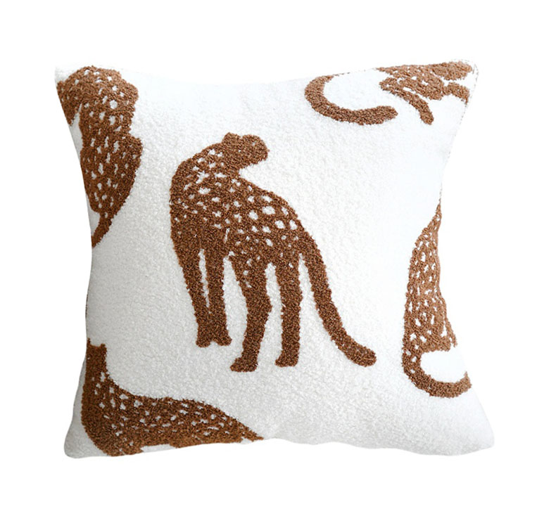 Coussin leo marron