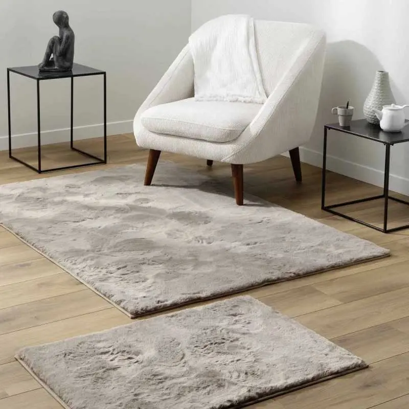 Tapis rectangle 120 x 170 cm imitation fourrure feline taupe 