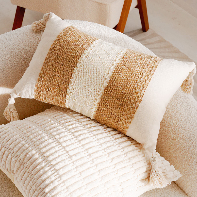 Coussin paola blanc cassé/marron 30x50cm