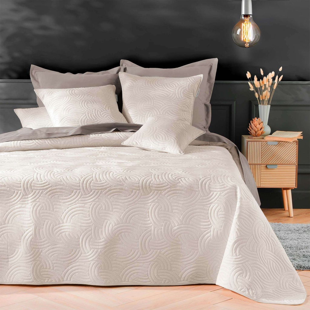 Couvre lit 2p mat.+2 hc 60x60 220 x 240 cm velours uni solange naturel