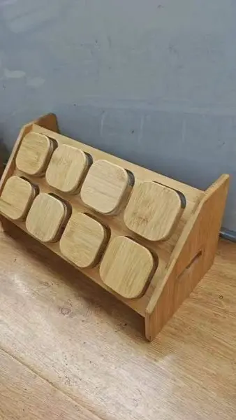 Ensemble de bocaux à épices en bois - 271