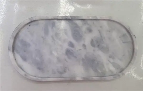 Plateau de service ovale en marbre‌