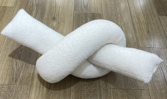 Coussin "Knot" - blanc cassé