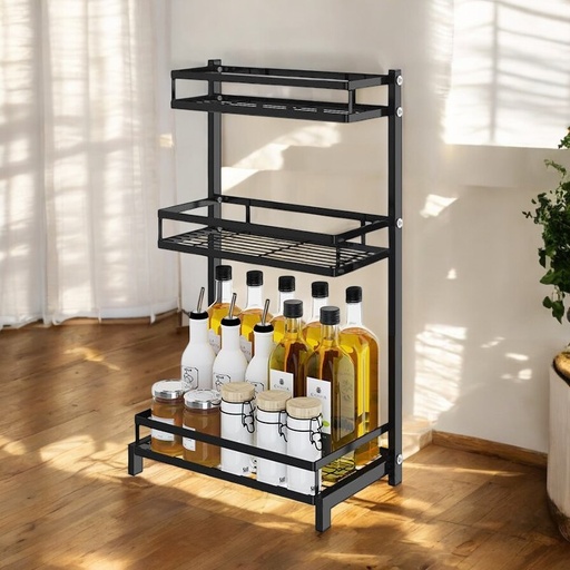 Étagère de rangement en métal avec deux niveaux pour bouteilles et condiments.