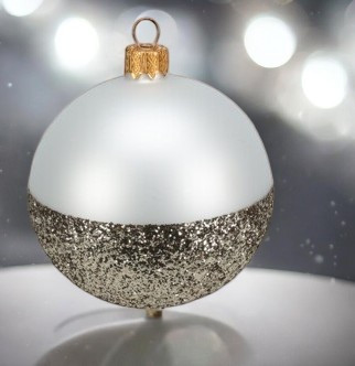 Boule de noël en verre 8 cm modèle argenté