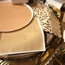 15 Serviettes Cocktail Bi-Color Papier Camel et Crème 24x24cm - 3 Plis